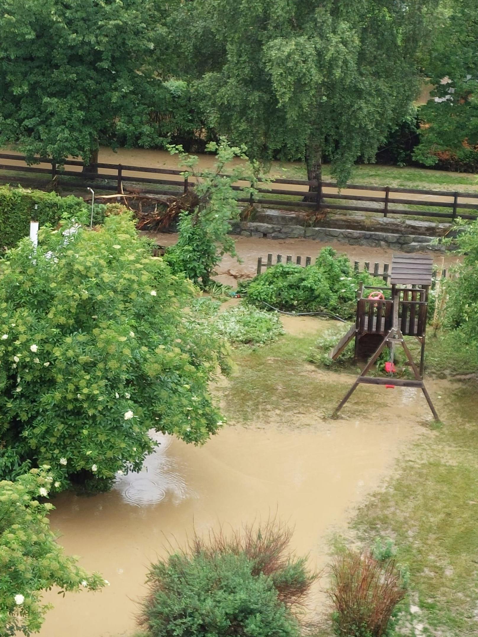 Auch in Tamsweg wurde Zivilschutzalarm ausgelöst, weil es zu Überflutungen kam.