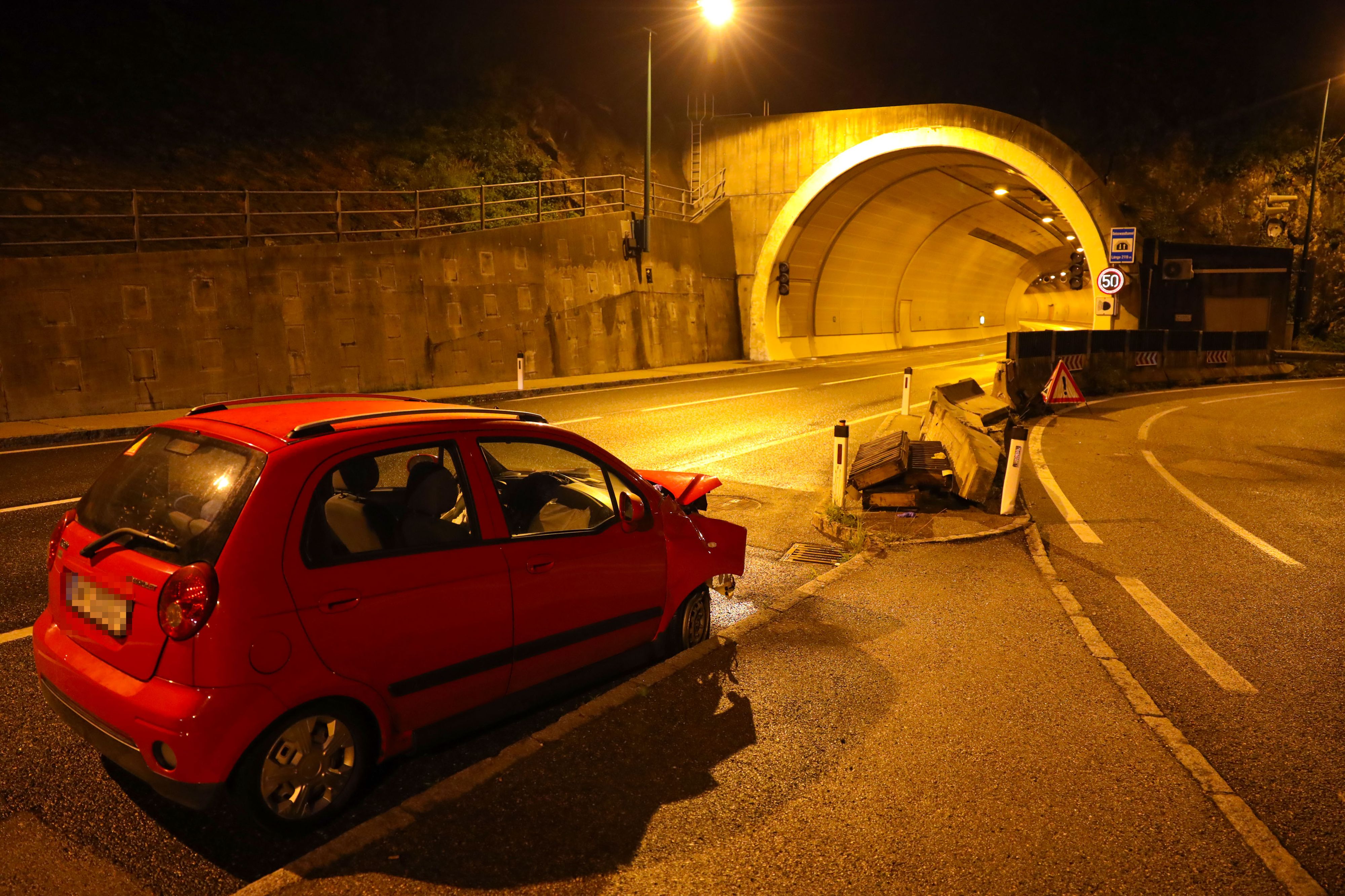 Schwerer Verkehrsunfall auf Salzkammergutstraße