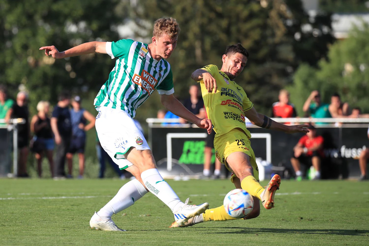 Rapid bezwingt Lafnitz im Testspiel.