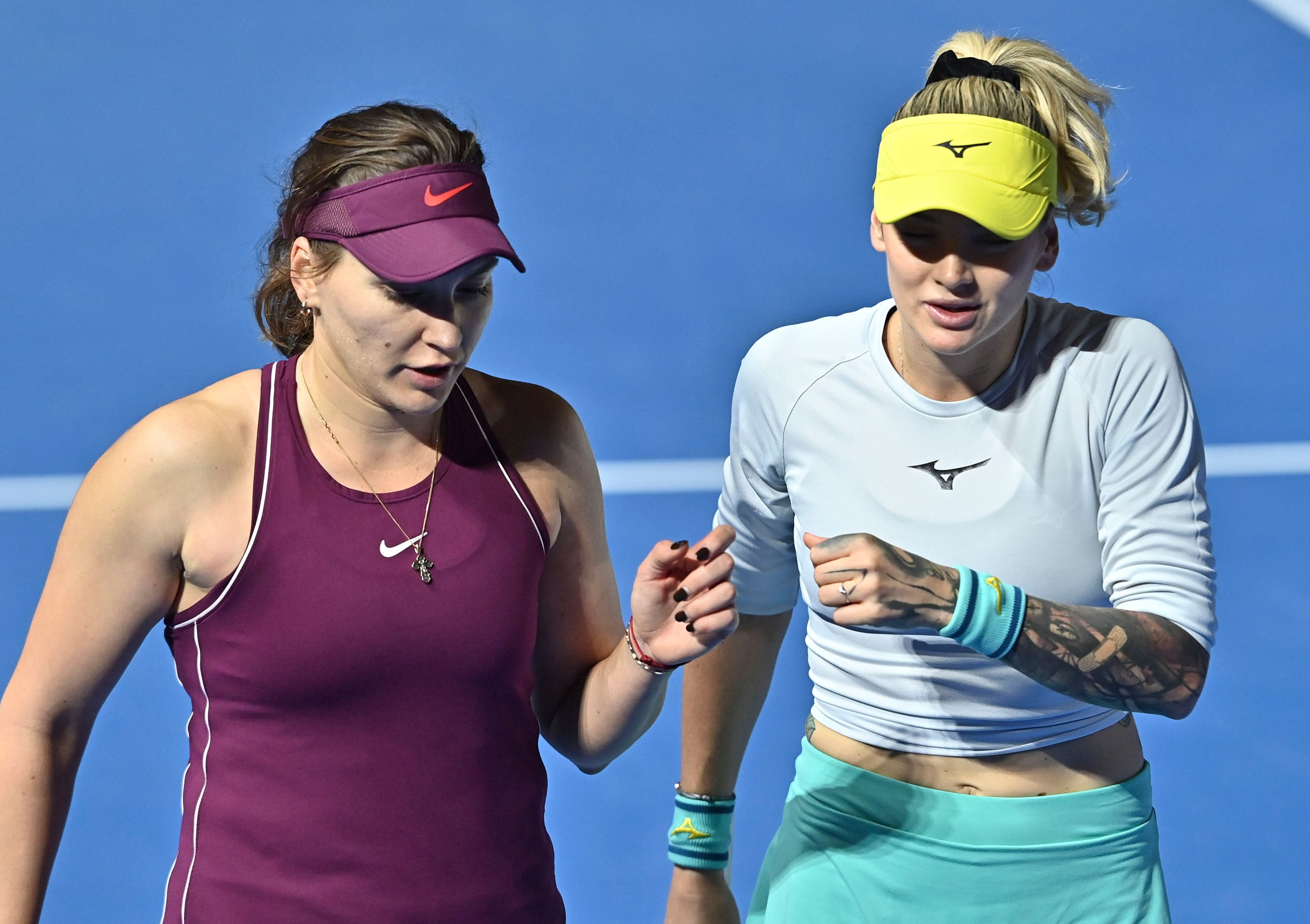 Natela Dzalamidze (links) spielte einst für Russland, in Wimbledon schlug sie plötzlich für Georgien auf. 