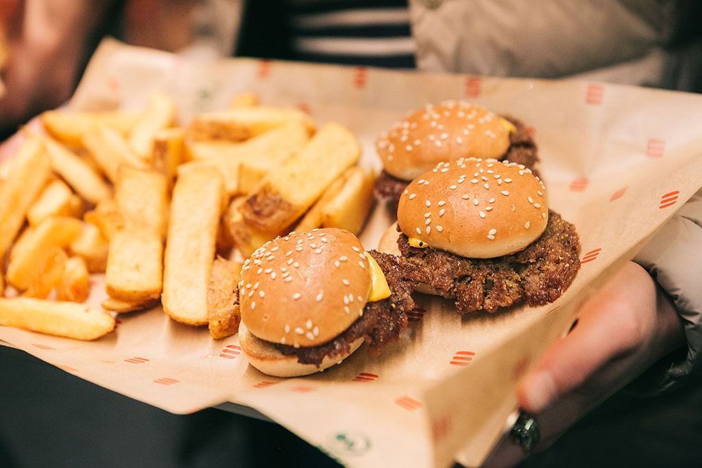 Der Linzer Burgerkette "Burgerista" droht die Insolvenz.