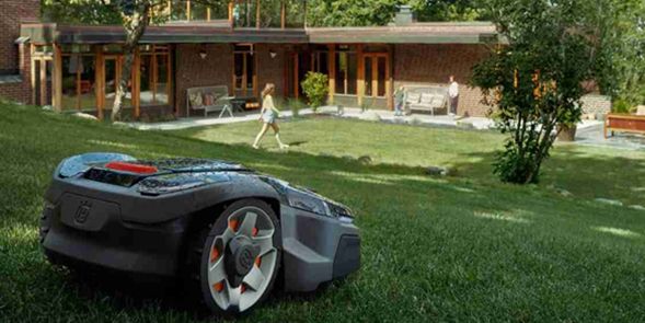 tink fusioniert mit Smart-Gardening-Shop Roboexpert und erweitert Service- und Produktportfolio.