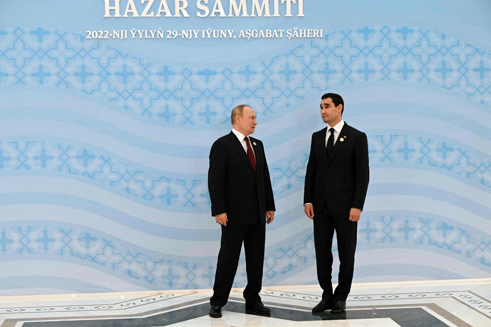 Kreml-Chef Putin bei seinem Besuch in der&nbsp;turkmenischen Hauptstadt Aschgabat.