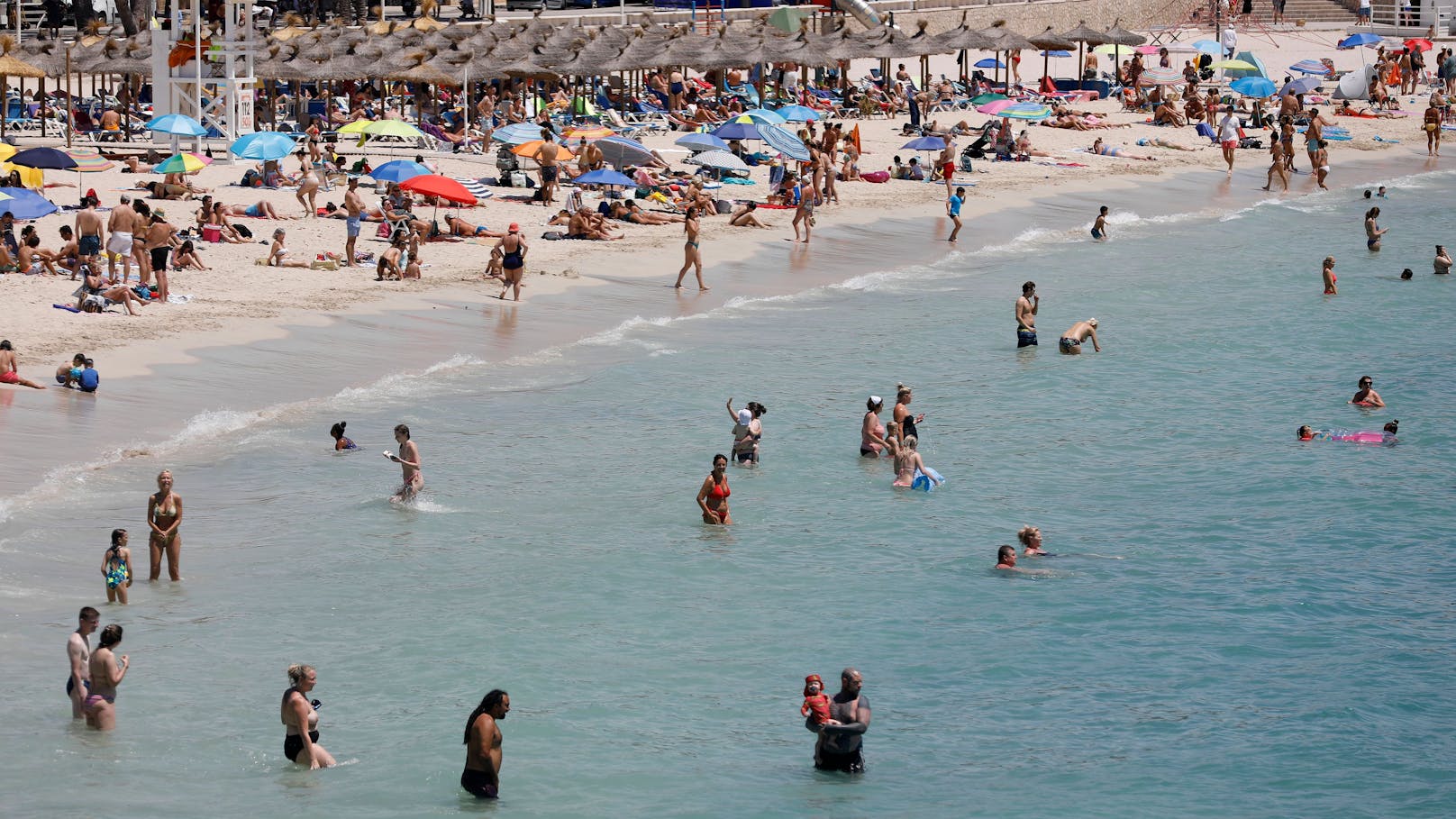 An vielen Stränden Mallorcas gilt ab diesem Sommer ein strenges Rauchverbot.