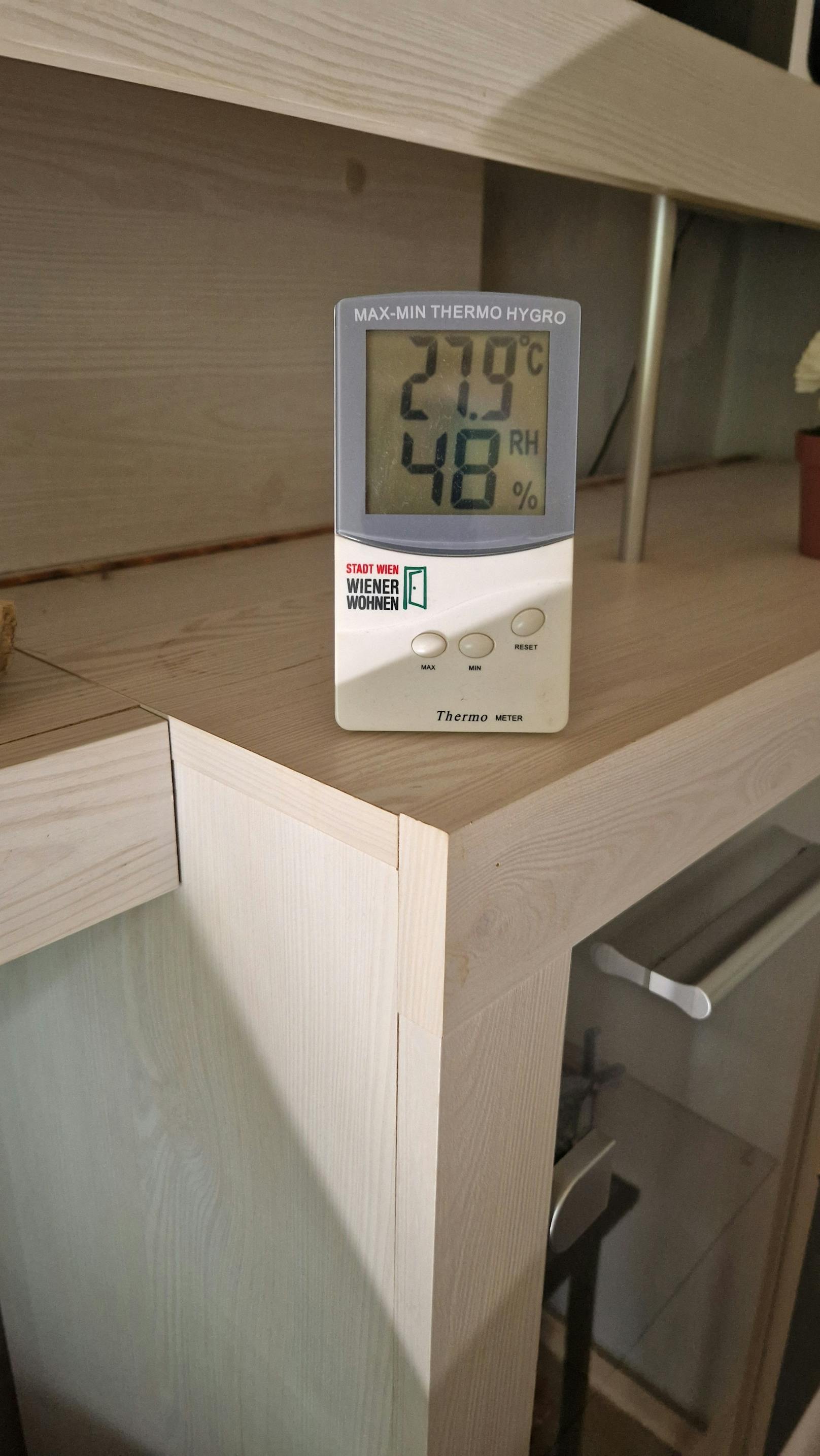In einer Döblinger Wohnung hatte es fast 28 Grad Celsius.