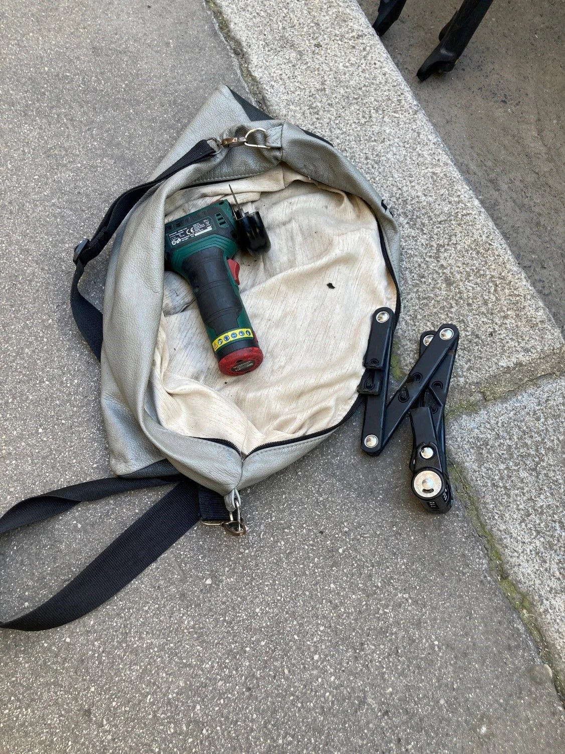 Dieses Werkzeug wurde beim dem Tatverdächtigen sichergestellt.