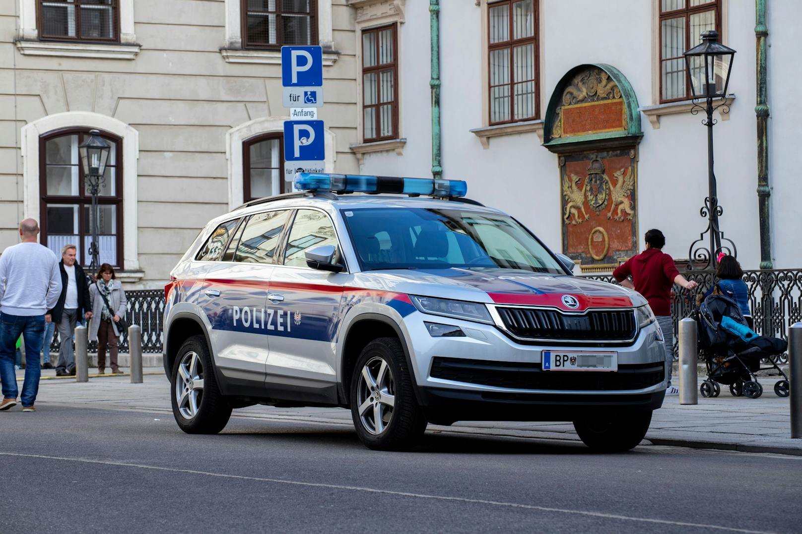 Der Polizei gingen bei einem Verkehrsschwerpunkt in Wien in wenigen Stunden hunderte Lenker ins Netz.