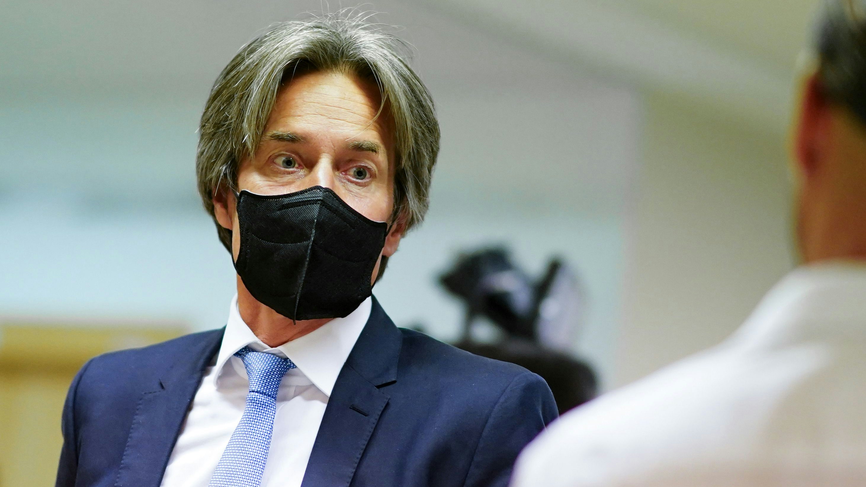 Ex-Finanzminister Karl-Heinz Grasser am Montag, 04. Juli 2022, anl. des Prozesses wegen des Vorwurfs der Steuerhinterziehung im Straflandesgericht in Wien.