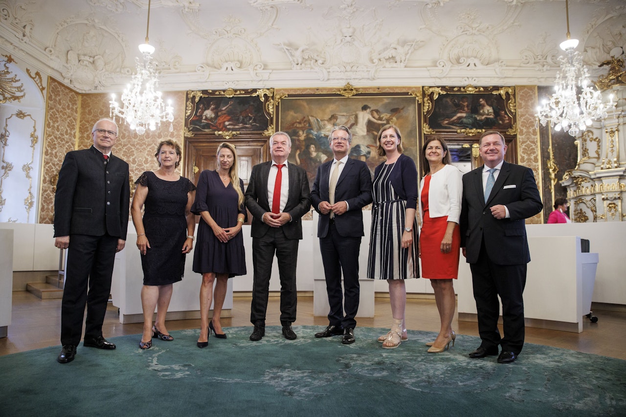 Heute.at - Landtag kürt Christopher Drexler zum Landeshauptmann