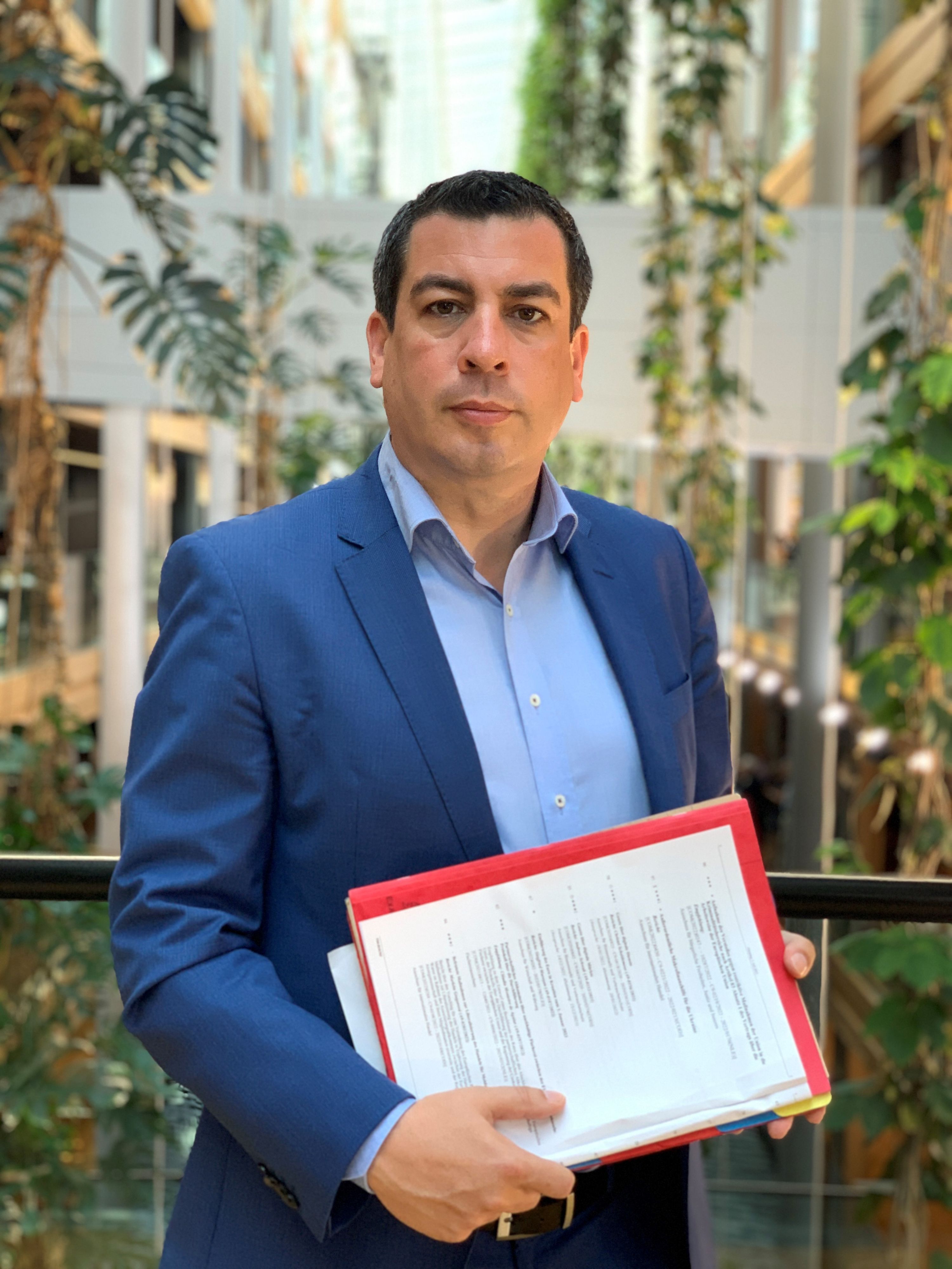 EU-Abgeordneter Günther Sidl aus NÖ fordert Konsequenzen für Fluglinien.