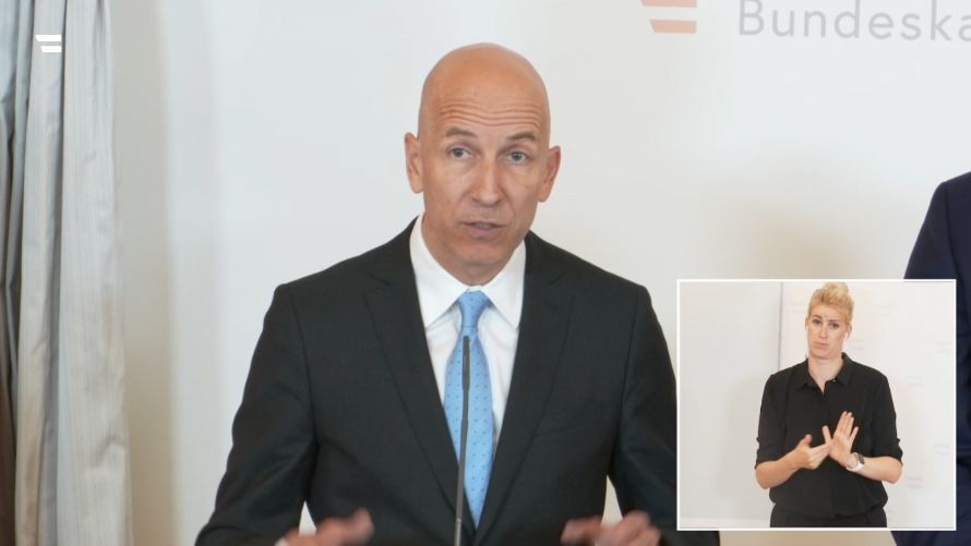 Pressefoyer nach dem Ministerrat am 6. Juli 2022.