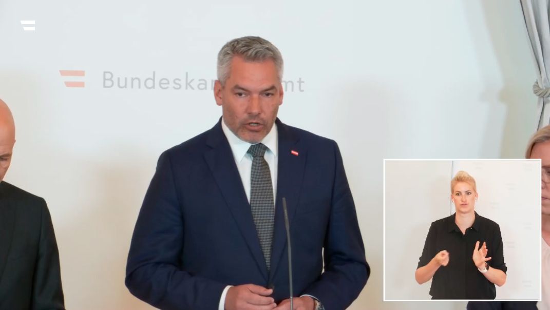 Pressefoyer nach dem Ministerrat am 6. Juli 2022.