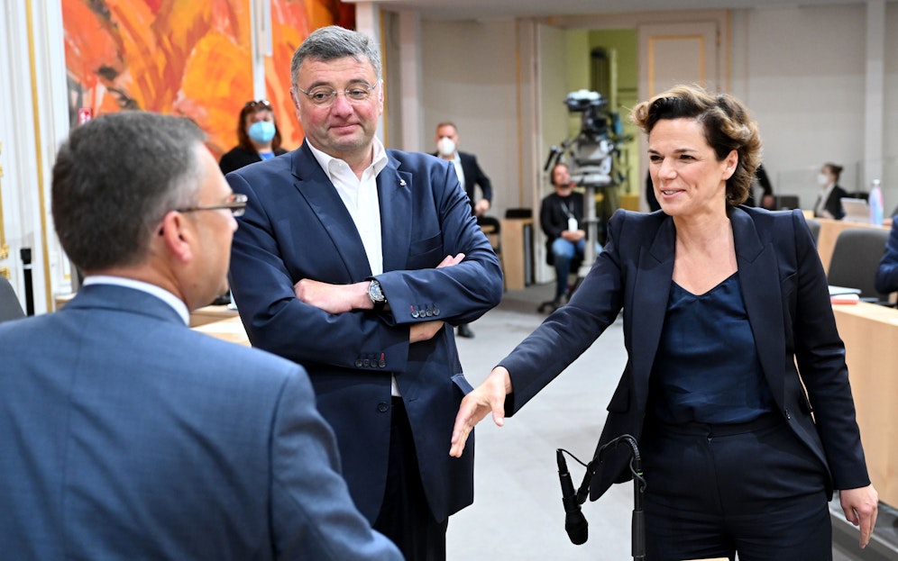 Derzeit mit Siegerlächeln: Der stellvertretende Klubobmann Jörg Leichtfreid (SPÖ) und SPÖ-Chefin Pamela Rendi-Wagner.