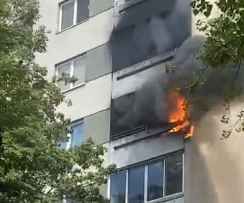 Das Feuer breitete sich vom fünften Stock des Hauses aus.