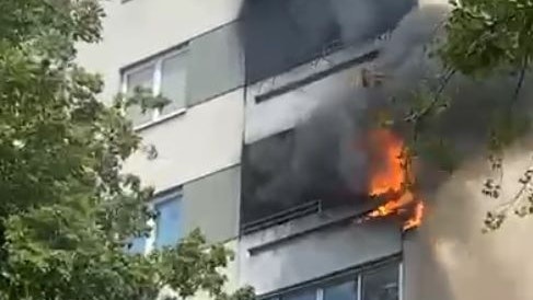 Das Feuer breitete sich vom fünften Stock des Hauses aus.
