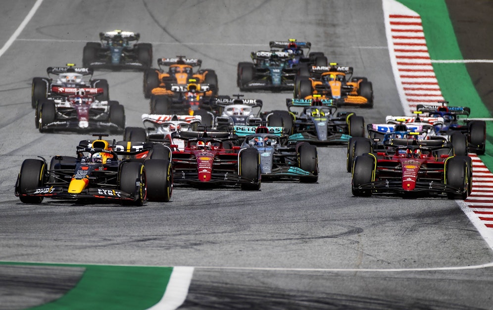 Die Fahrer-Rochade in der Formel-1 nimmt richtig Fahrt auf.