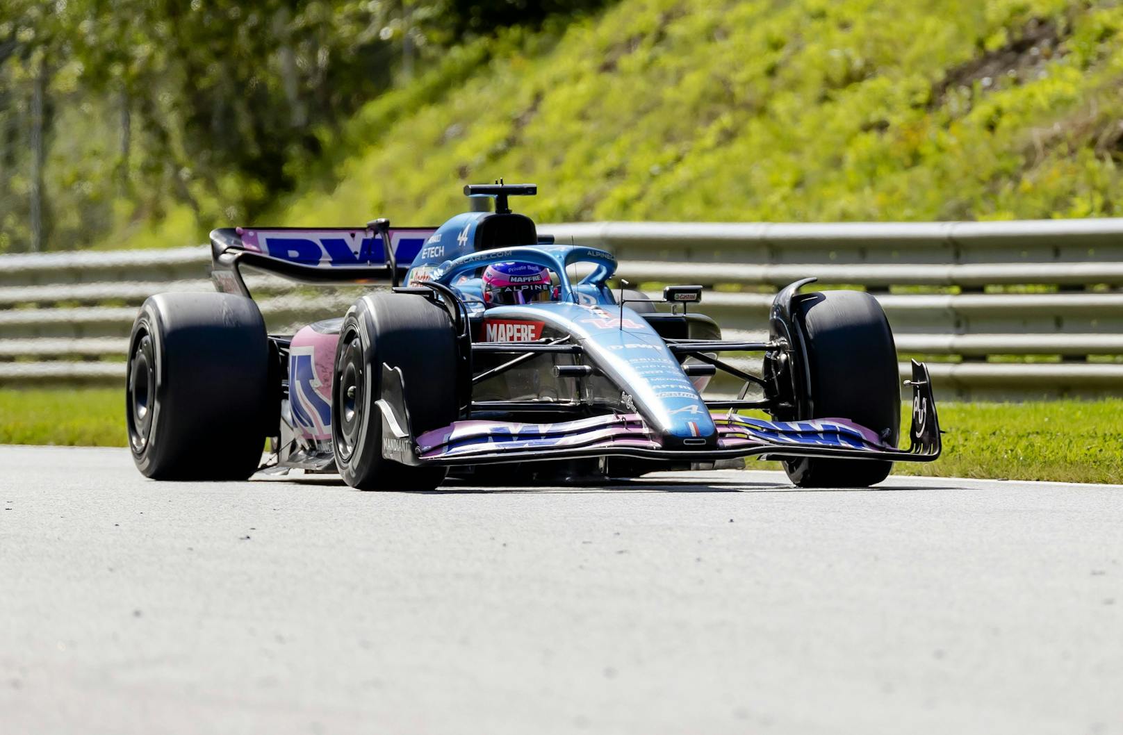 10. Fernando Alonso (Alpine) – Note: 1. Von ganz hinten noch in die Punkteränge zu fahren, zeigt sowohl den Speed des Alpine-Wagens, aber noch mehr die Klasse des spanischen Doppelweltmeisters.