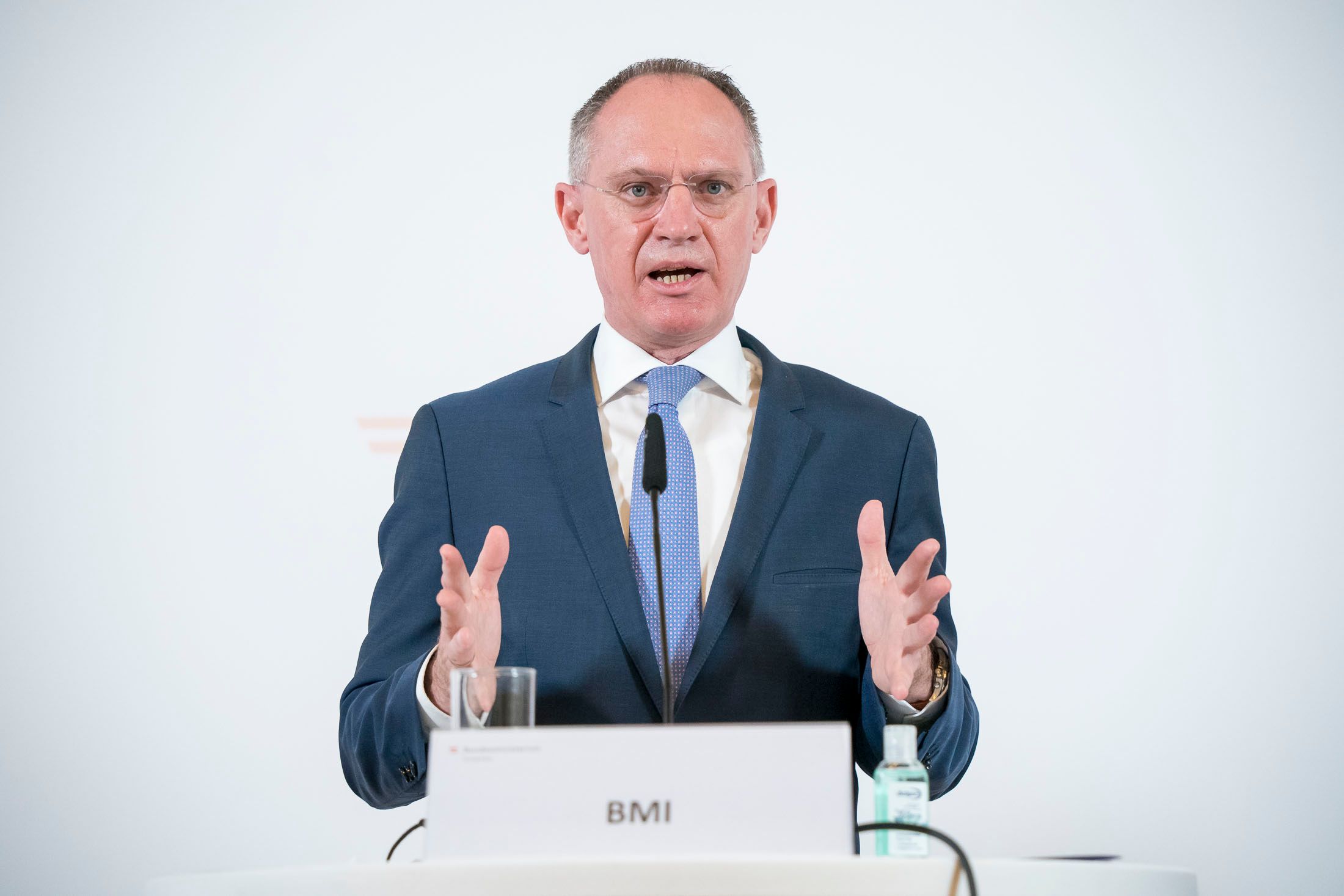 Gerhard Karner will Menschen, die illegal einreisen nach Afrika abschieben.