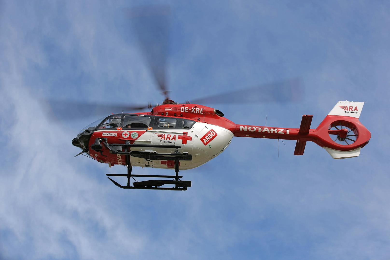 Der RK-1 der ARA Flugrettung ist ein hochmoderner Hubschrauber des Typs H145.