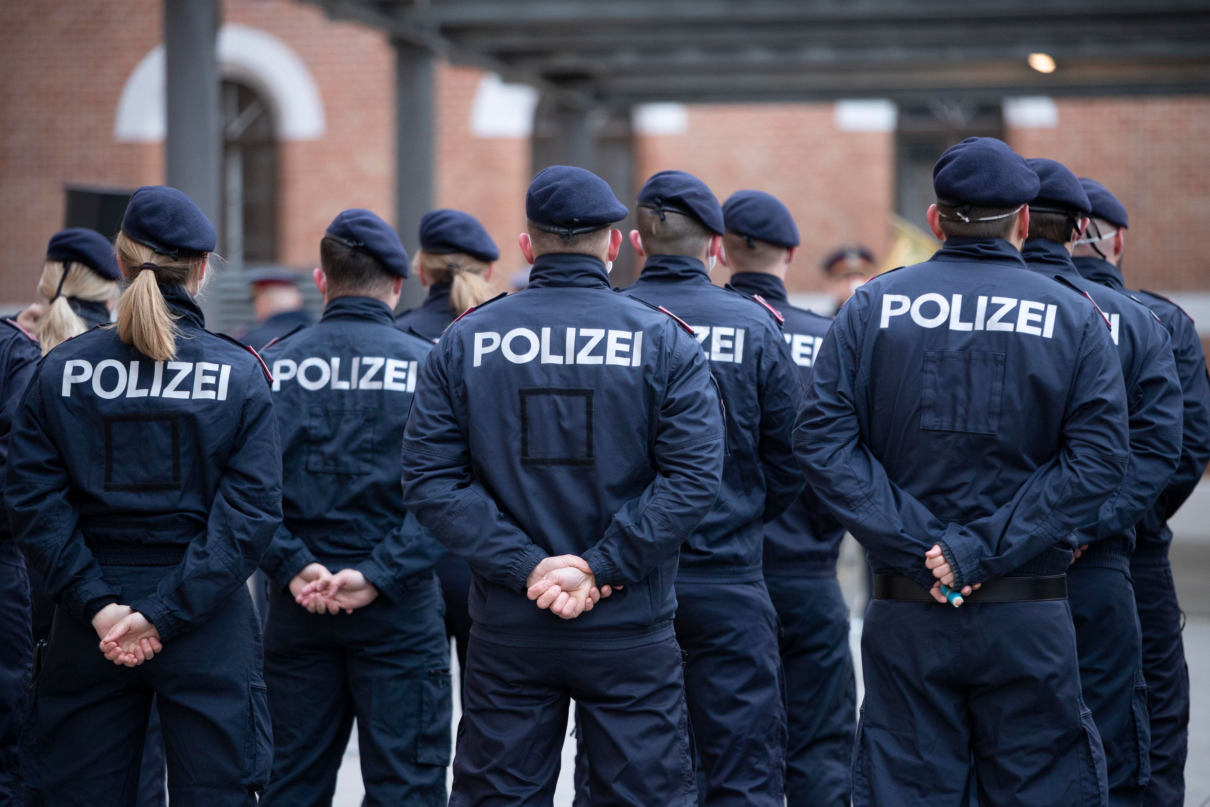 Polizeianwerber brauchen auch weiterhin einen aufrechten Impfschutz gegen das Coronavirus.