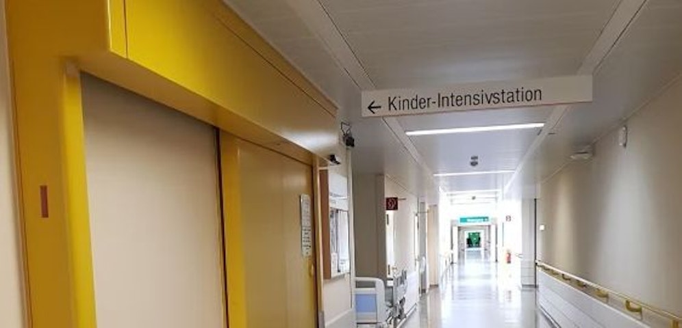 Kinder-Intensivstation des SMZ Ost Krankenhauses (Symbol)