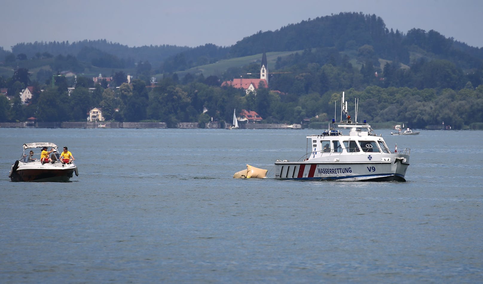 Die Suche nach dem Verschollenen Bodensee-Paddler wurde am Sonntag eingestellt.(Symbolbild).