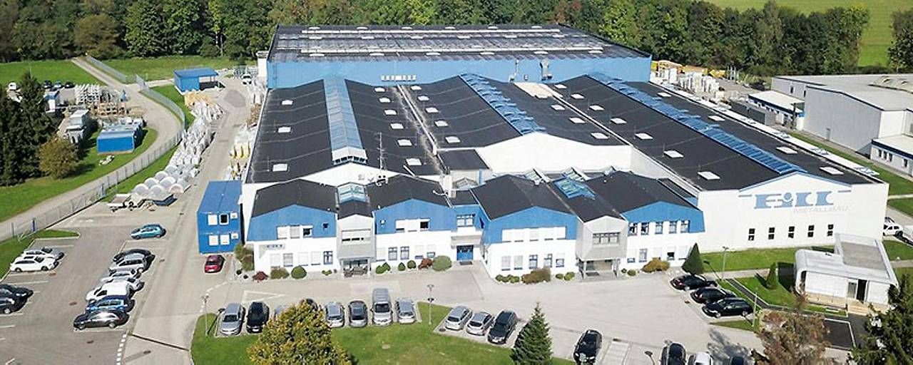 Beim Metallbauer Fill müssen Dutzende Stellen abgebaut werden.