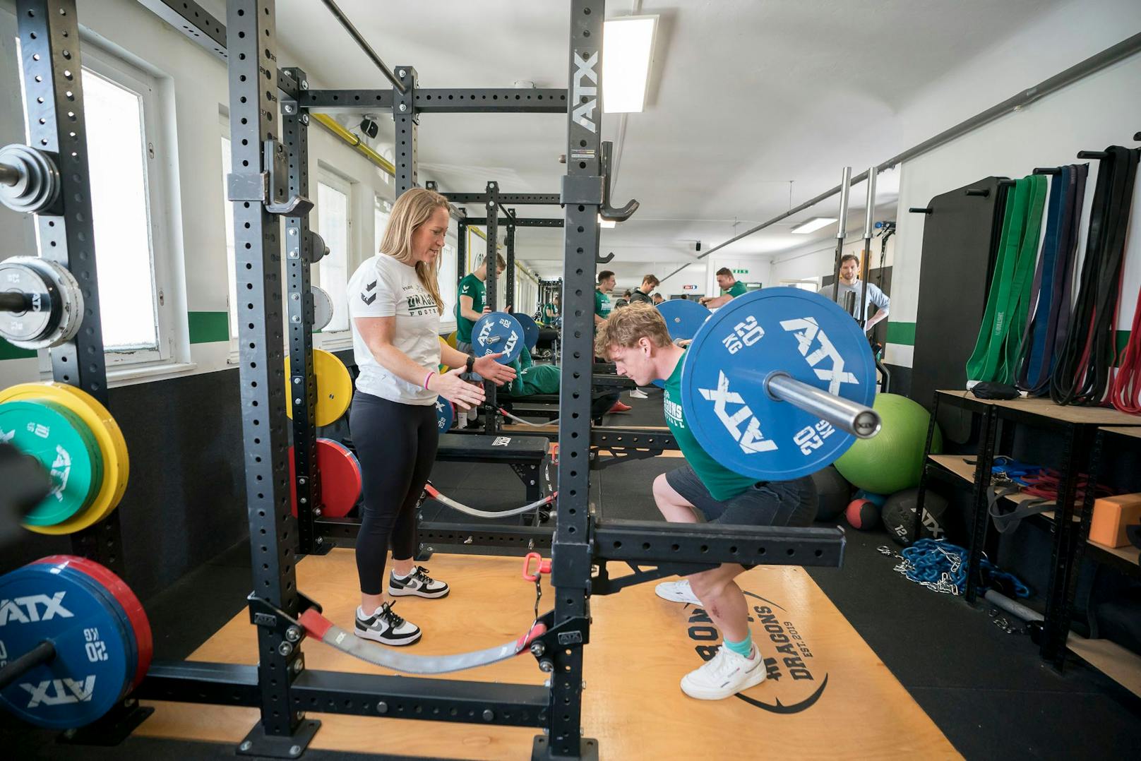 Die 39-Jährige gebürtige Innsbruckerin ist General Manager und Athletik-Trainerin. "Dabei habe ich eigentlich zehn Jahre aus Investment-Bankerin gearbeitet."