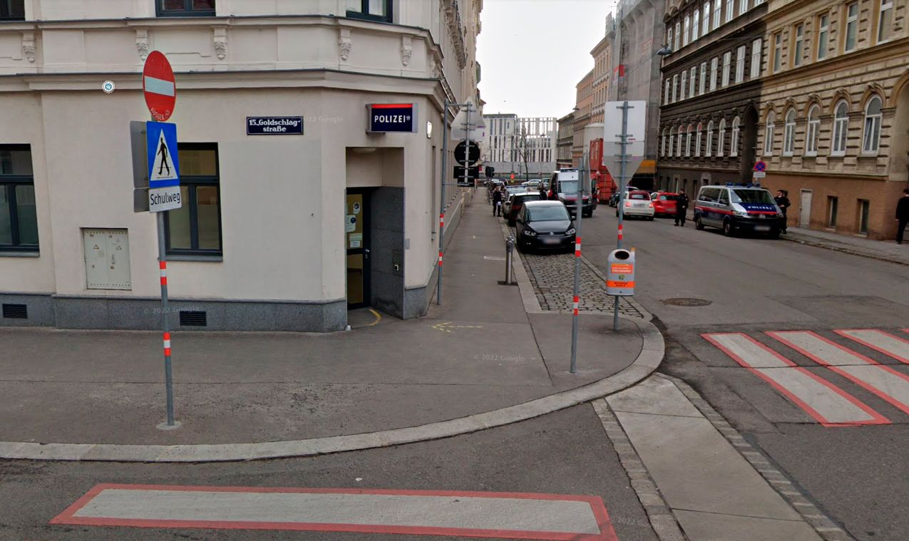 Blick auf die Polizeiinspektion Tannengasse nahe dem Wiener Westbahnhof.