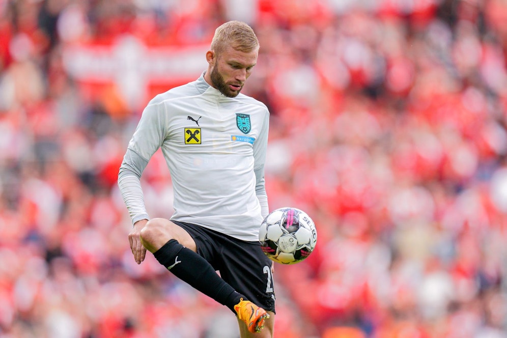 Die Bayern haben ein erstes Angebot für Konrad Laimer abgegeben. 