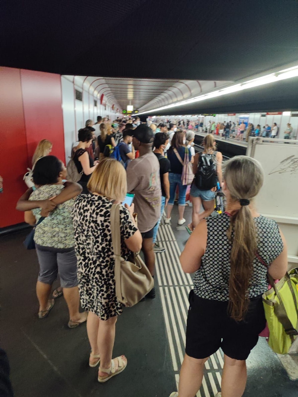 Nichts geht mehr: Die U1 steht derzeit zwischen Vorgartenstraße und Alte Donau.