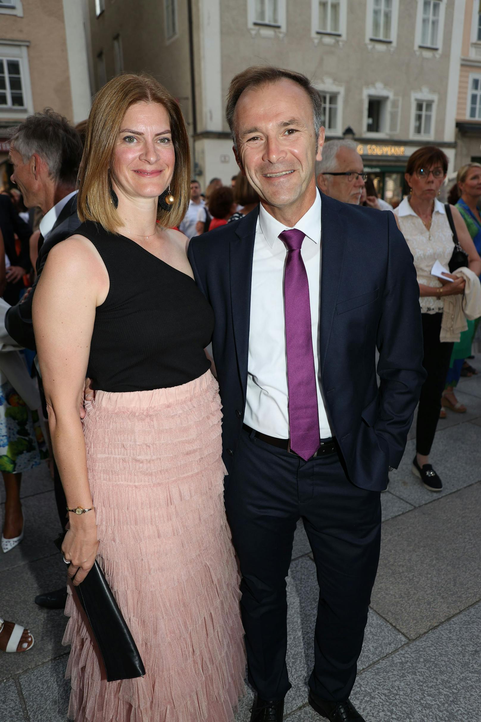Salzburgs Vizebürgermeister Bernhard Auinger mit Ehefrau Marie-Christine
