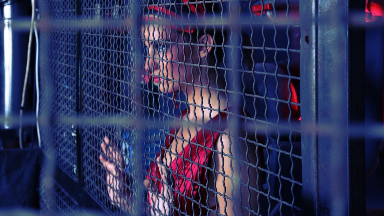 Zwei Insassinnen wurden im Gefängnis von einer Transfrau schwanger.