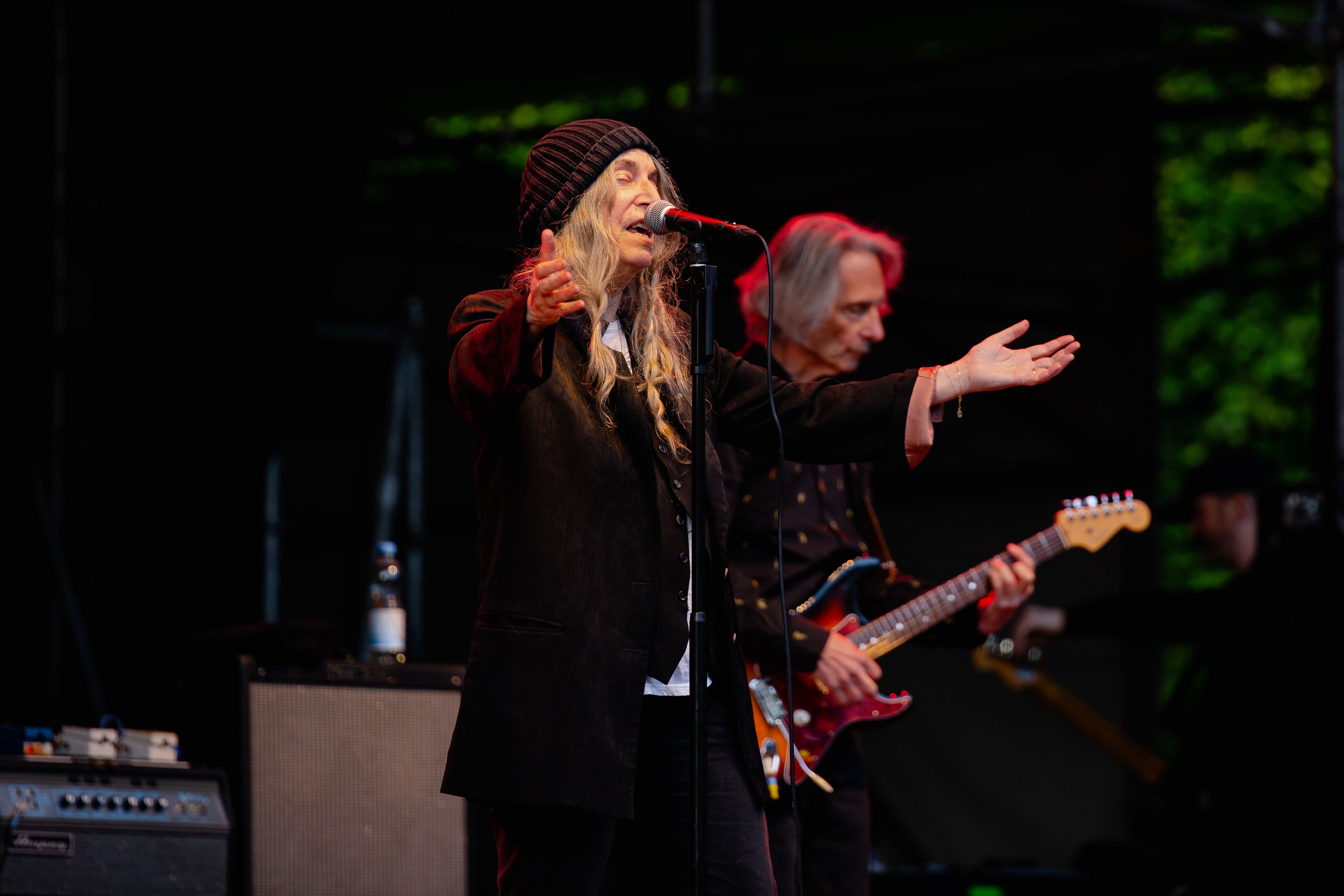 Die Volkshilfe Wien erhält Unterstützung von "Godmother of Punk" Patti Smith.