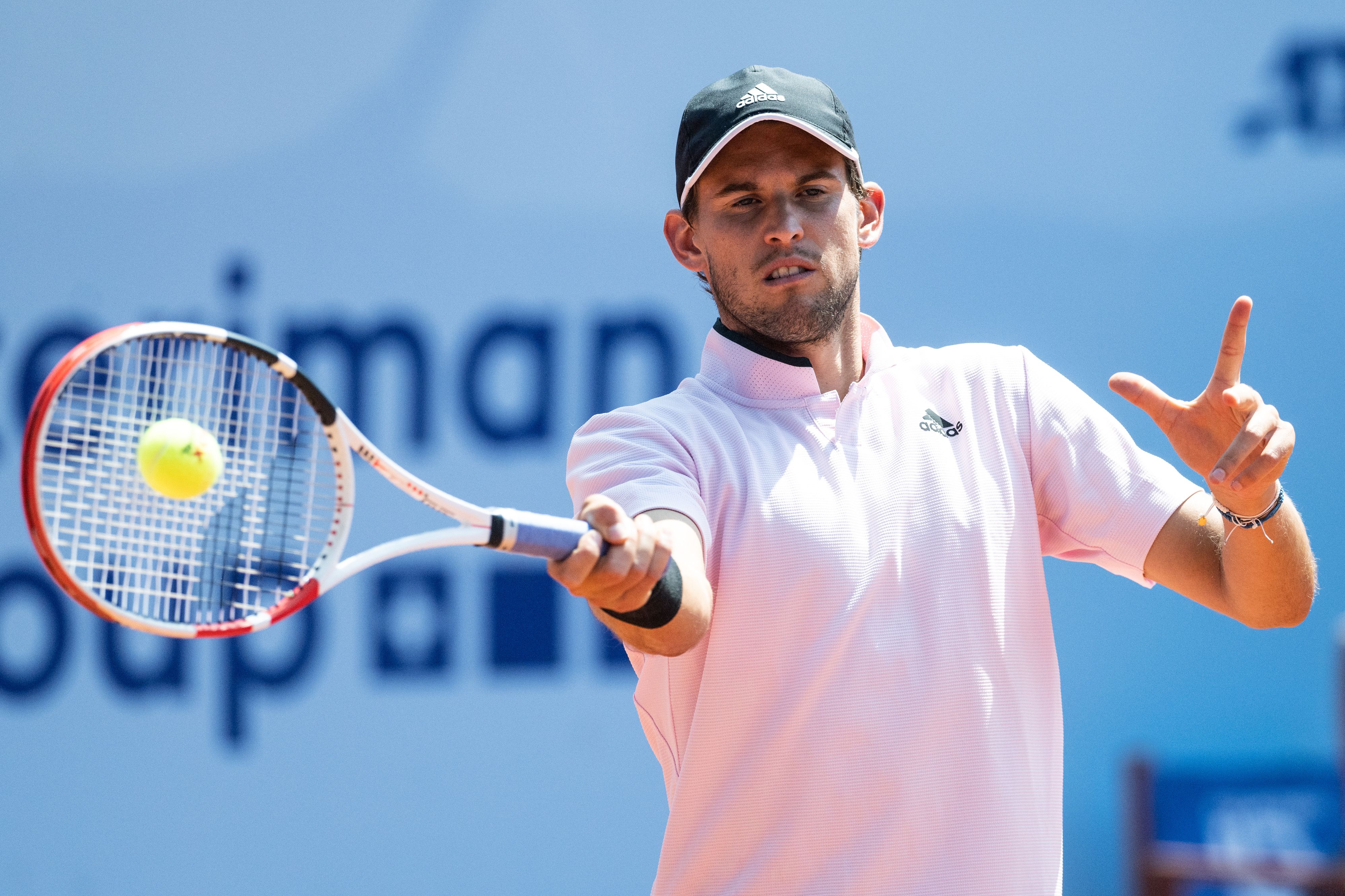 Dominic Thiem schlägt beim ATP-Turnier in Gstaad auf. 