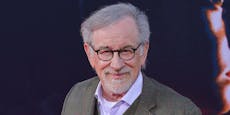 Spielberg dreht sein erstes Musikvideo mit Handykamera