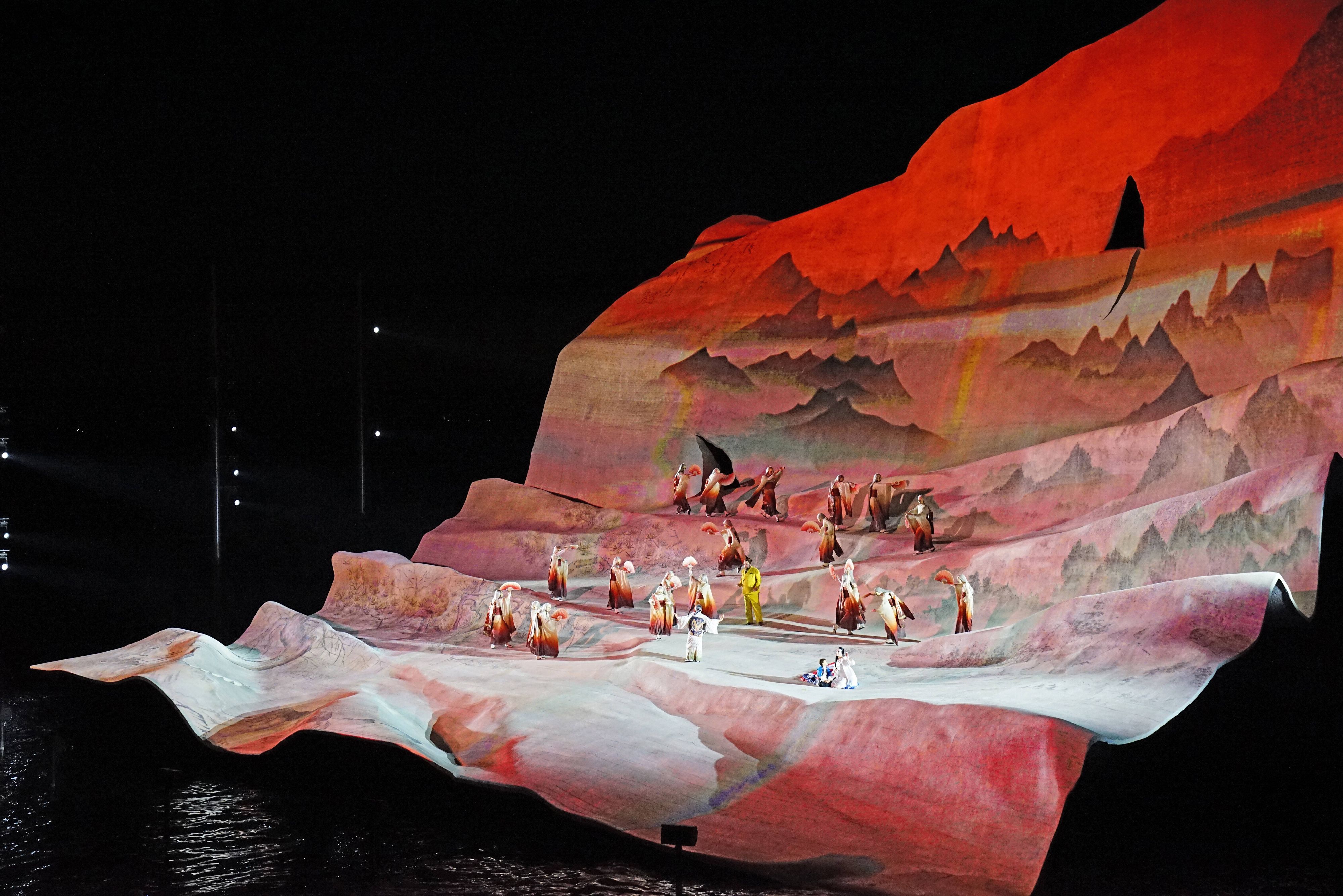 Bregenzer Festspiele 2022 auf dem Bodensee, Madame Butterfly *** Bregenz Festival 2022 on Lake Constance, Madame Butterfly 