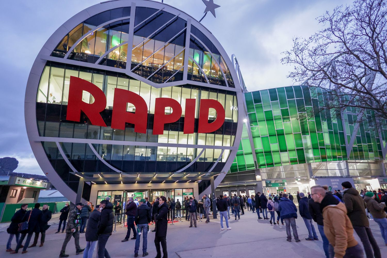 Rapid Wien eröffnet die Europacup-Saison mit dem Heimspiel gegen Lechia Gdansk. 