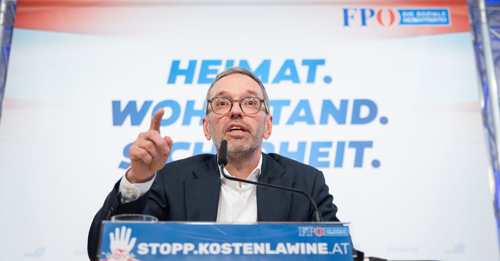 Laut FPÖ-Chef Herbert Kickl droht Österreich nun ein Super-GAU.