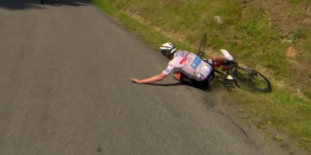 Tadej Pogacar ist gestürzt und verpasste die letzte Chance auf den Tour-Gesamtsieg. 