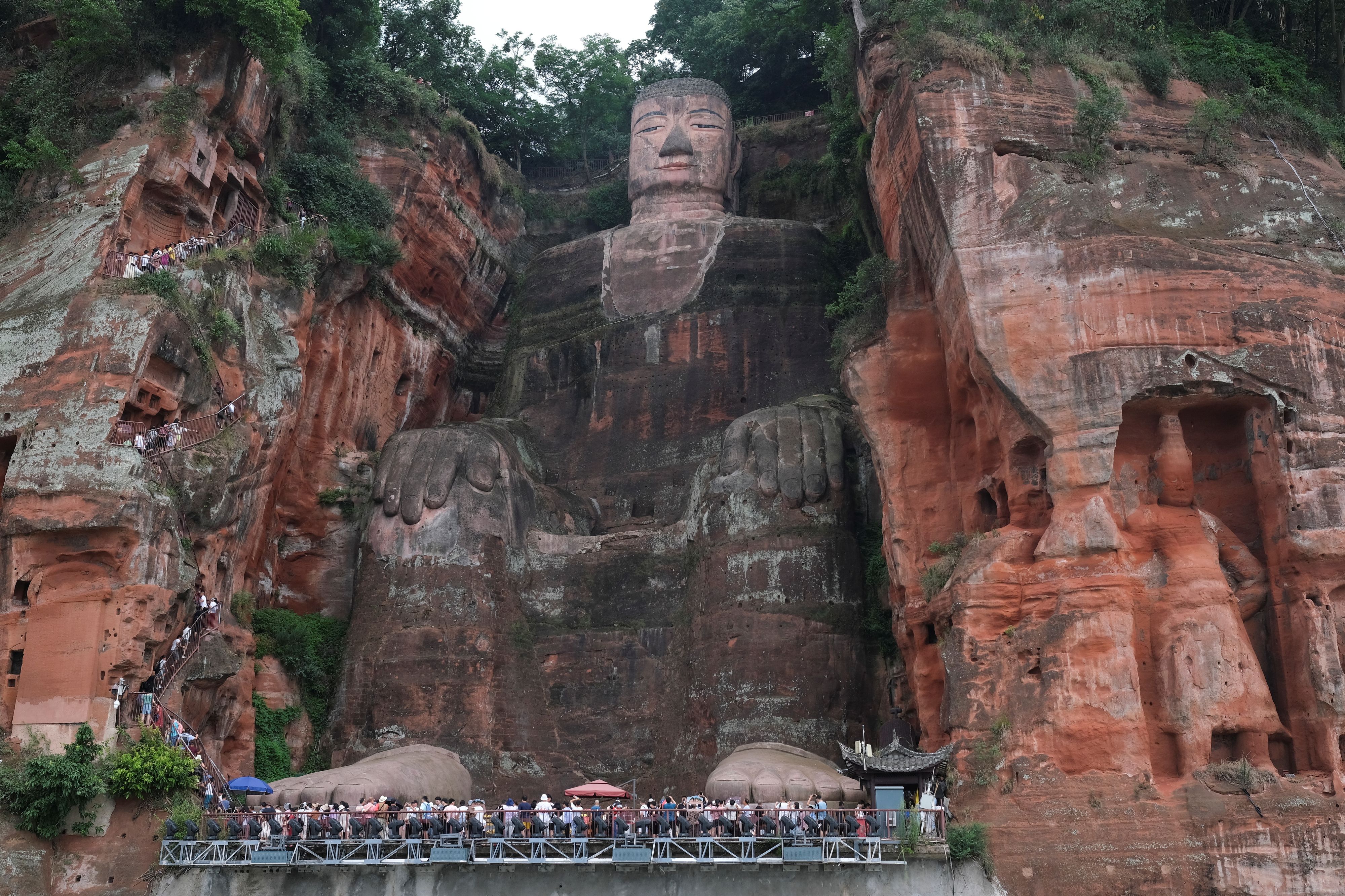 Die Stadt Leshan ist eigentlich für ihre riesige Buddha-Statue bekannt. Jetzt hat sie eine neue Attraktion.
