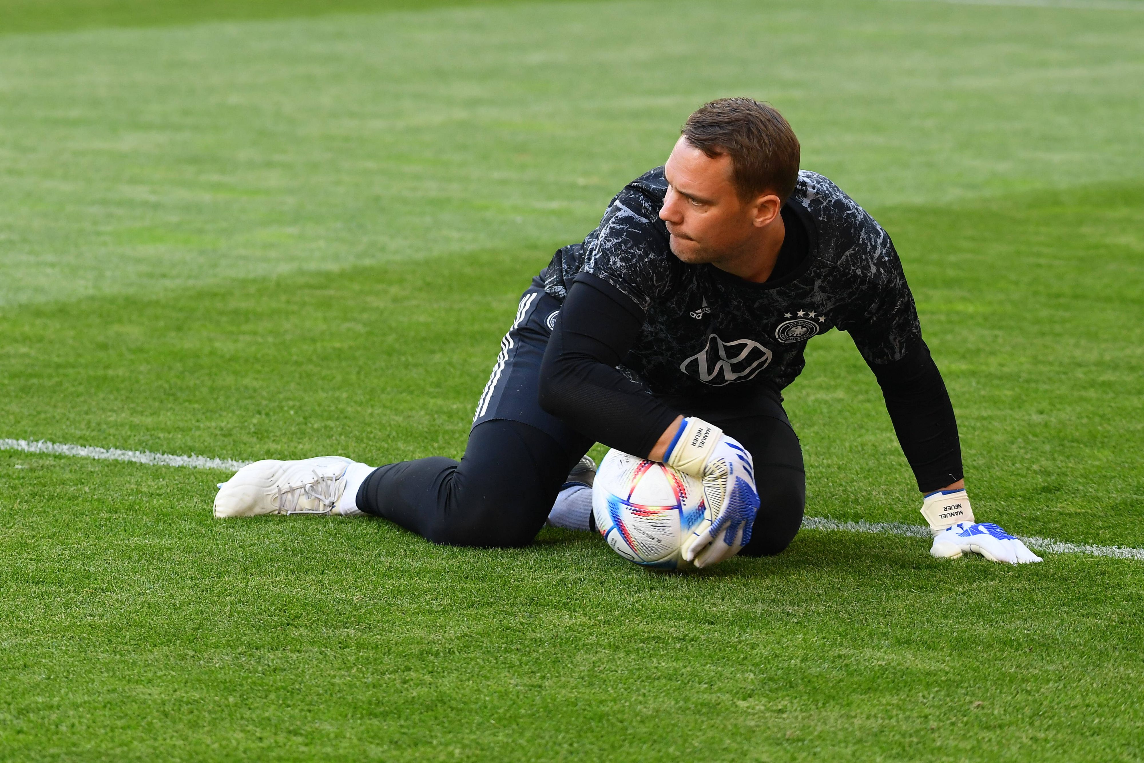 Manuel Neuer hat in einem Taxi in München seine Geldbörse verloren. 
