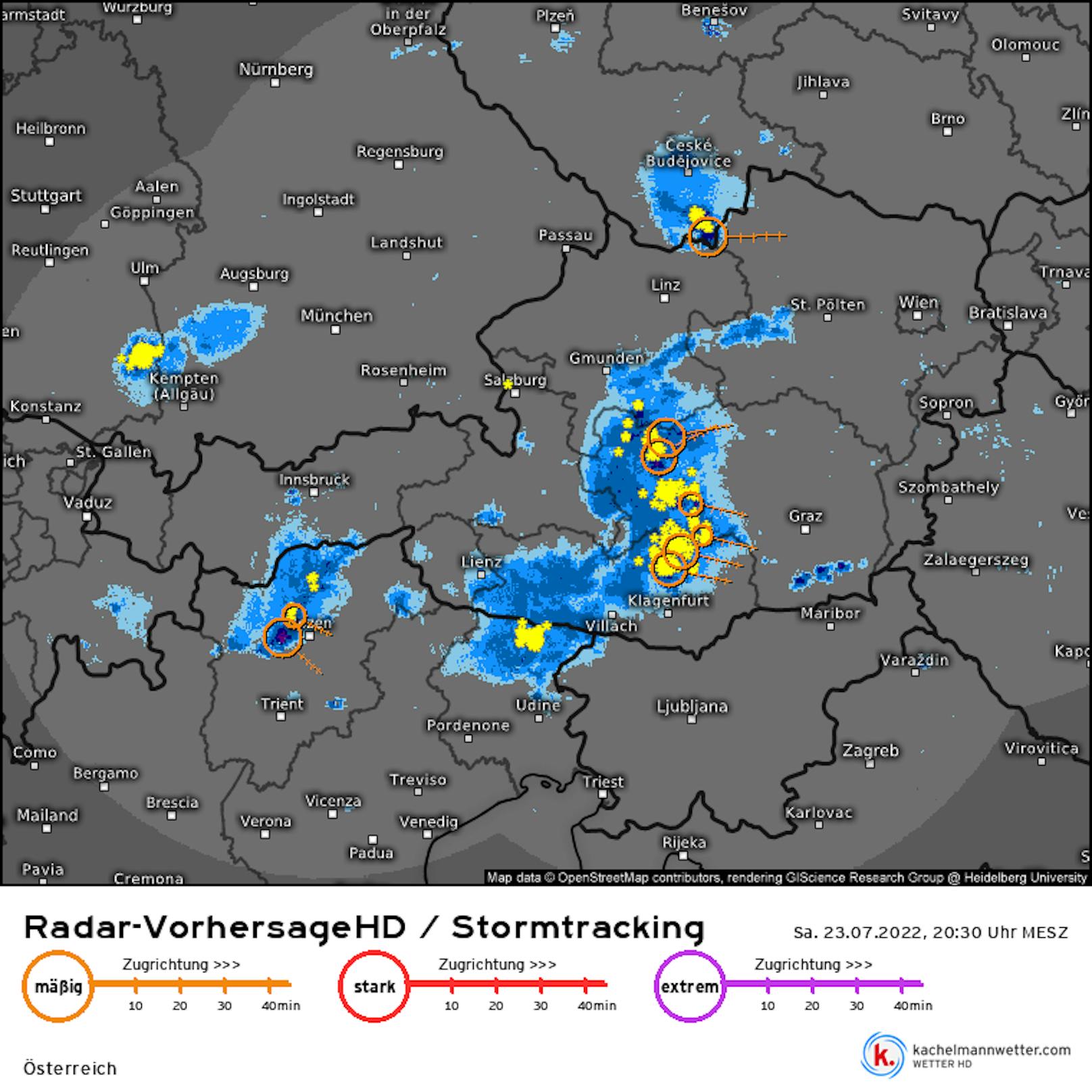 Das Stromtracking zeigt die Zugrichtung der aktuellen Gewitterzellen.