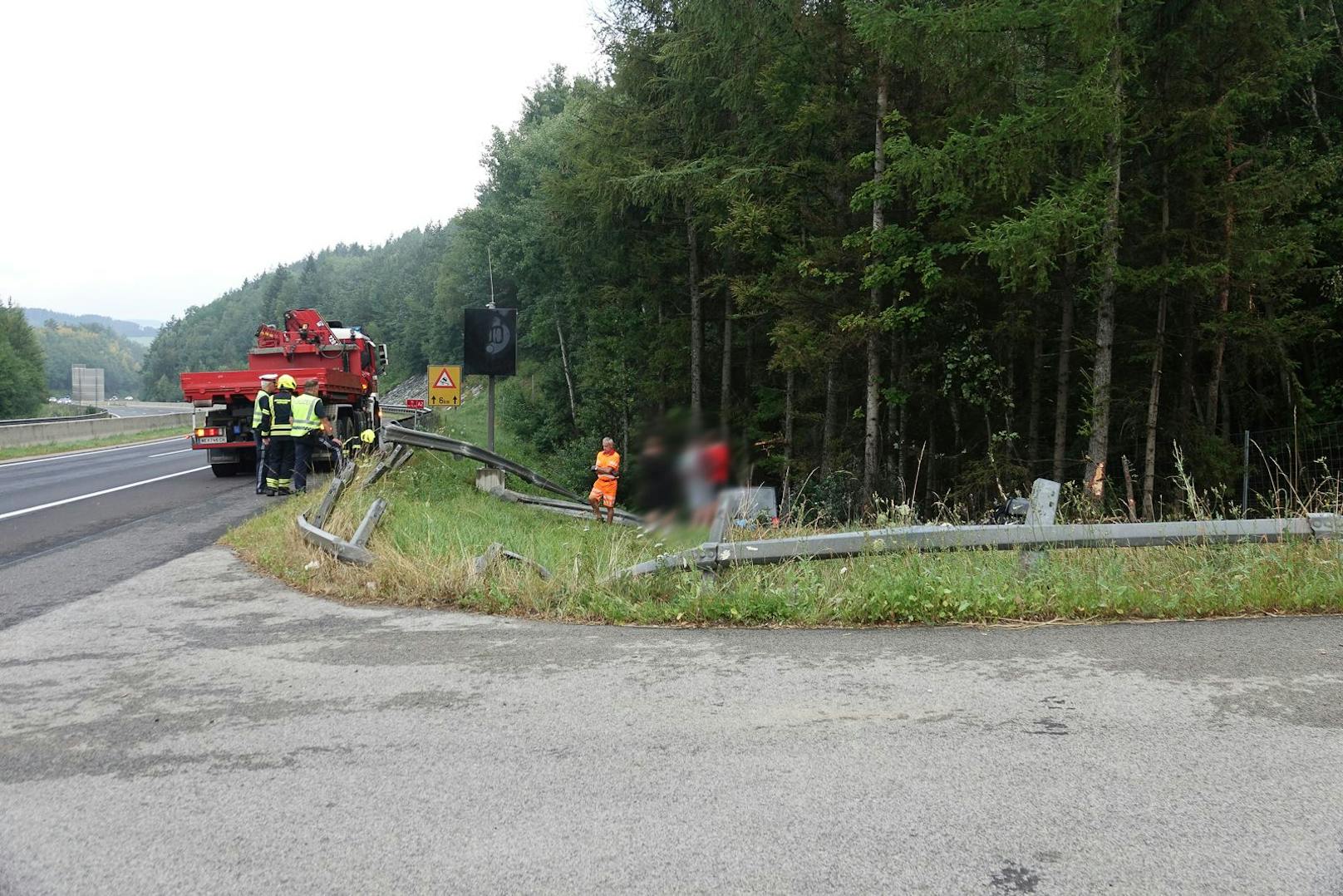 Schwerer Verkehrsunfall nach Sekundenschlaf