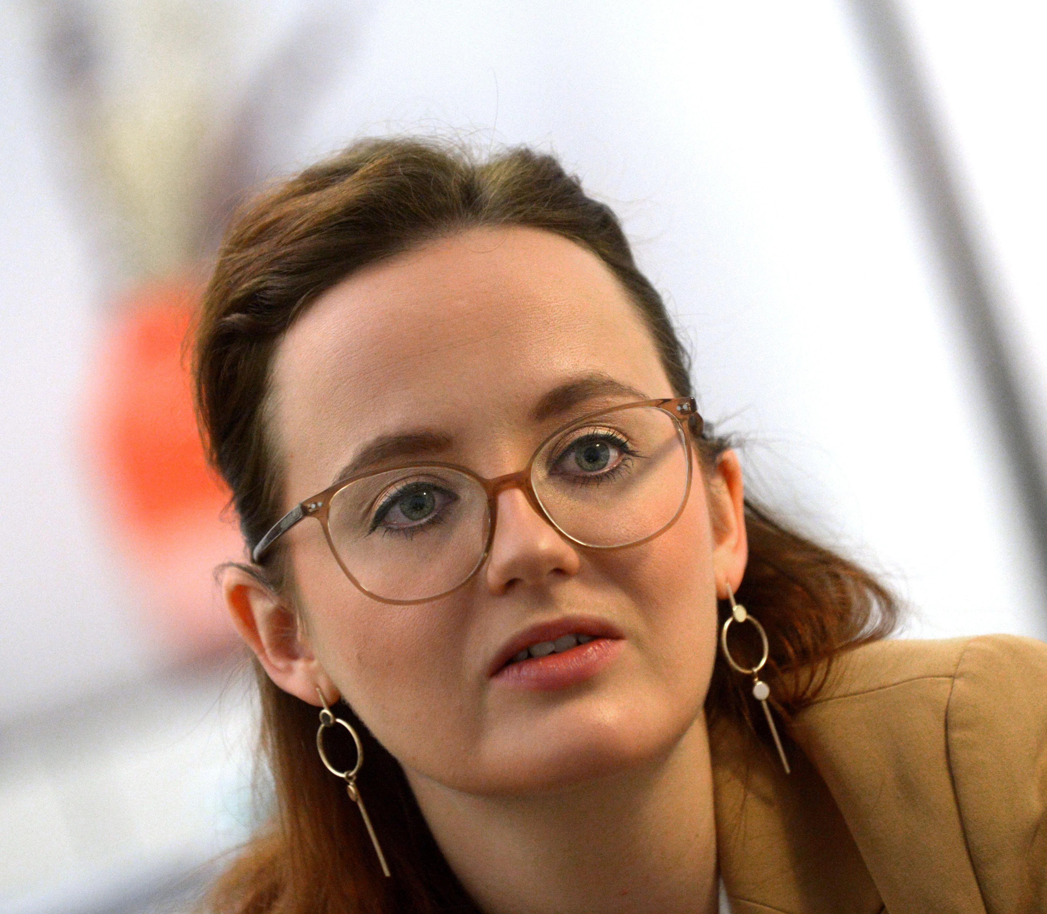 ÖVP-Generalsekretärin Laura Sachslehner: Mit der FPÖ will sie nicht, die SPÖ könne es nicht.