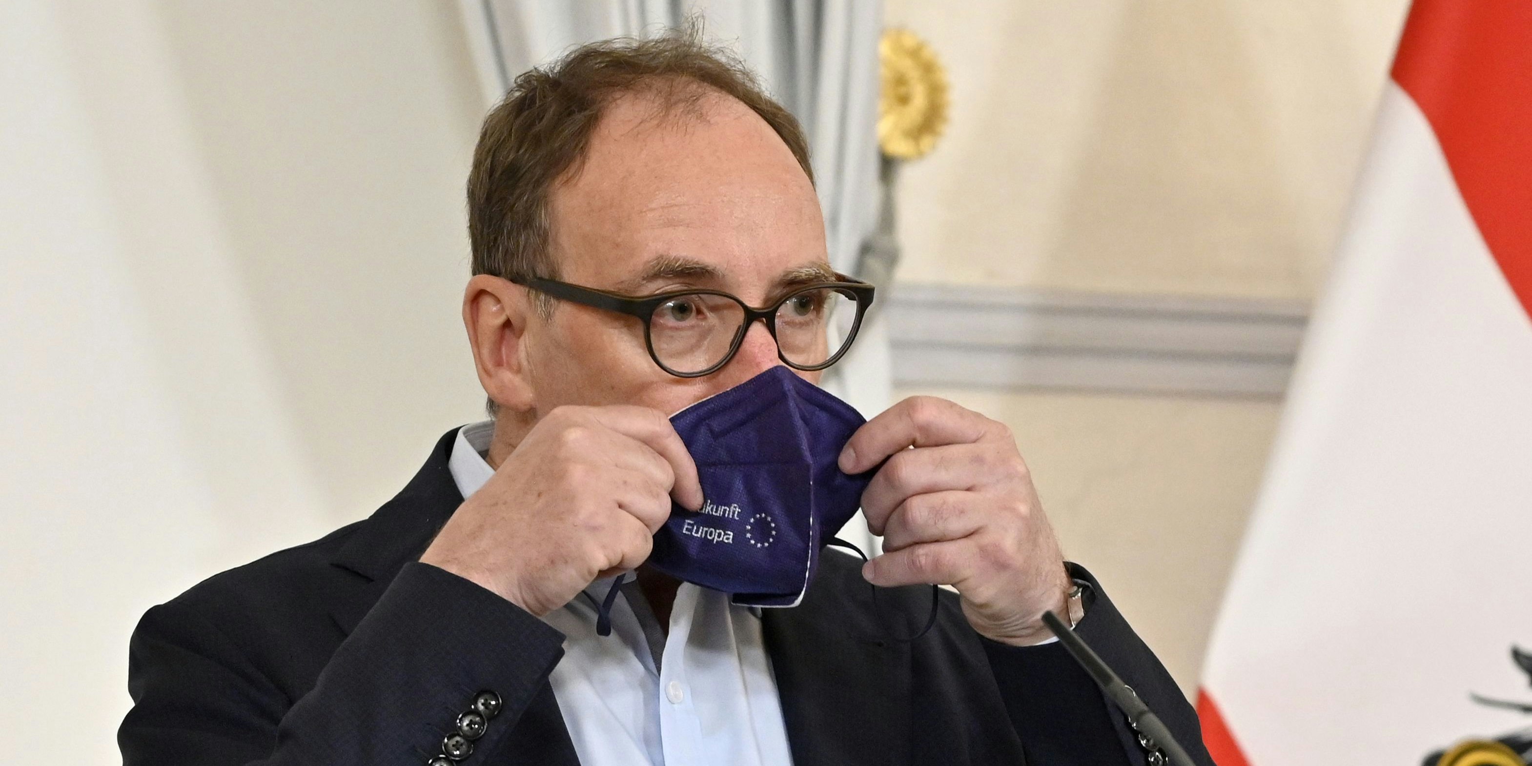 Gesundheitsminister Johannes Rauch - hier auf einem Archivfoto vom 30.März 2022 - will das Quarantäne-Ende in Österreich.