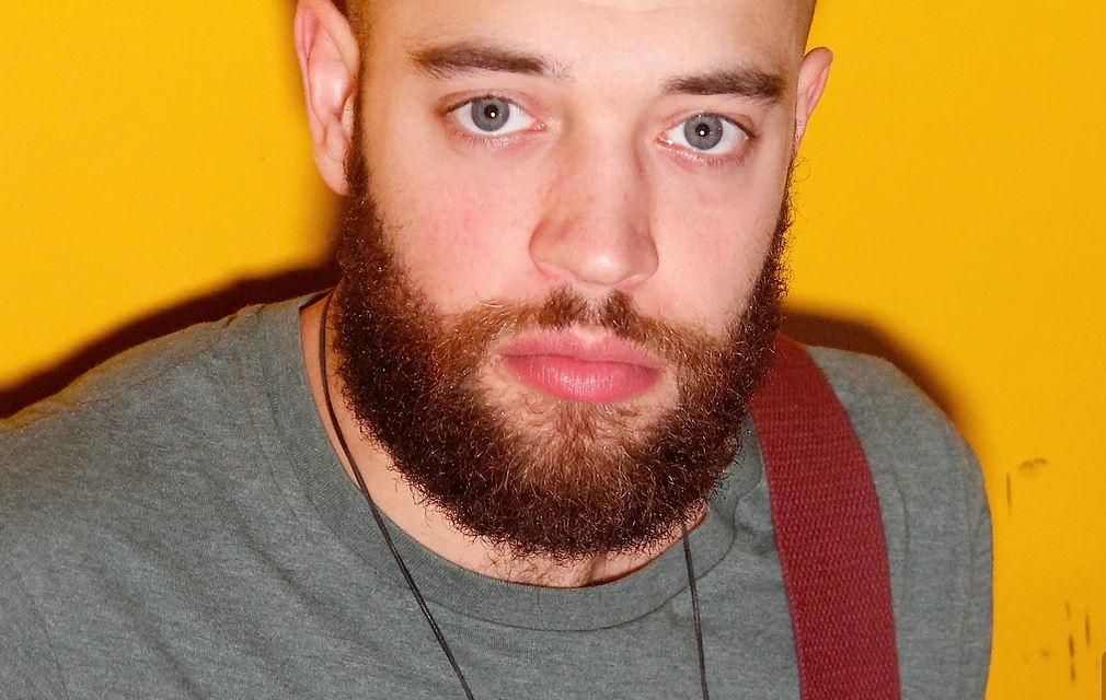 "Ich habe von kultureller Aneignung noch nie gehört, ich wusste gar nicht, was das ist": Dominik Plumettaz, Leader der Mundart-Band "Lauwarm".