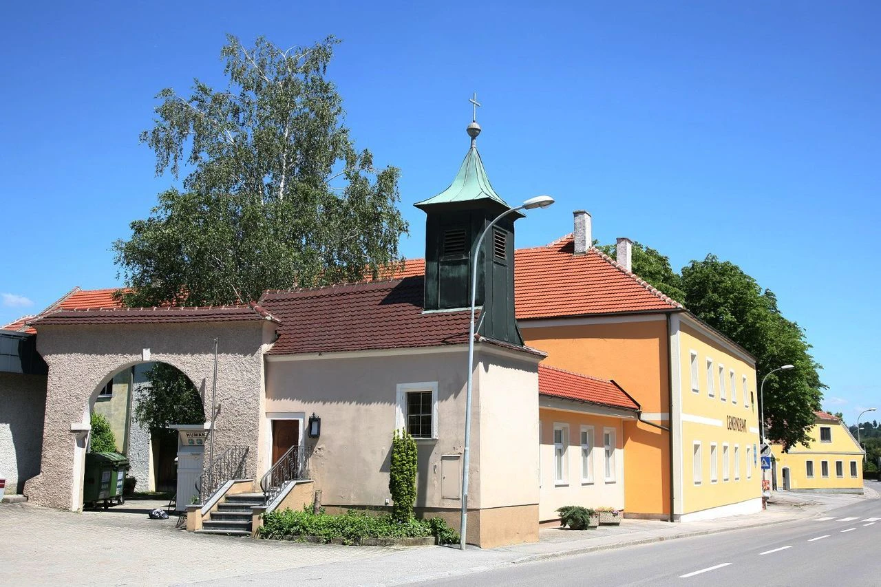 Foto aus dem Ortsgebiet von Perschling.