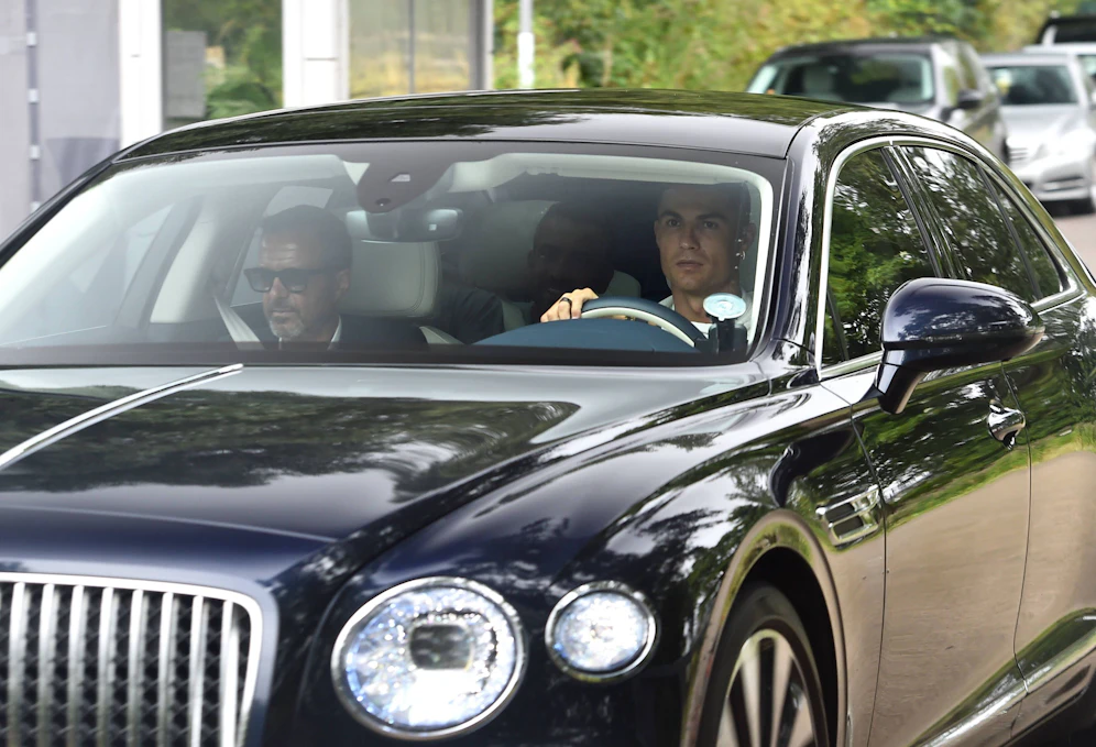 Cristiano Ronaldo ist wieder in Manchester. 