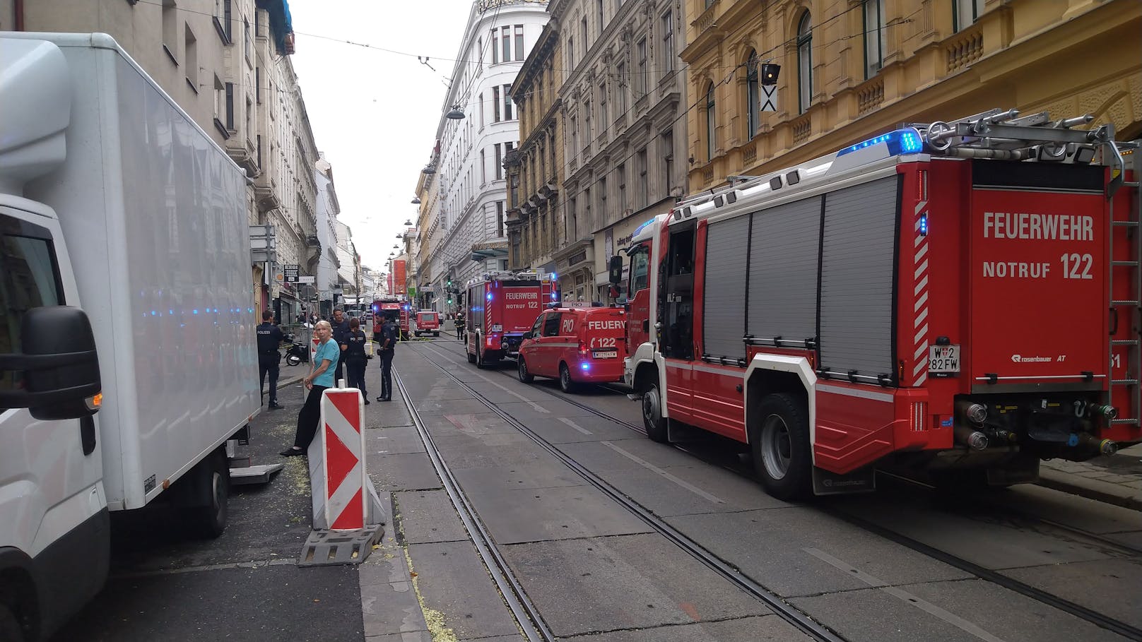 Großer Feuerwehr-Einsatz in der Wiener Josefstadt